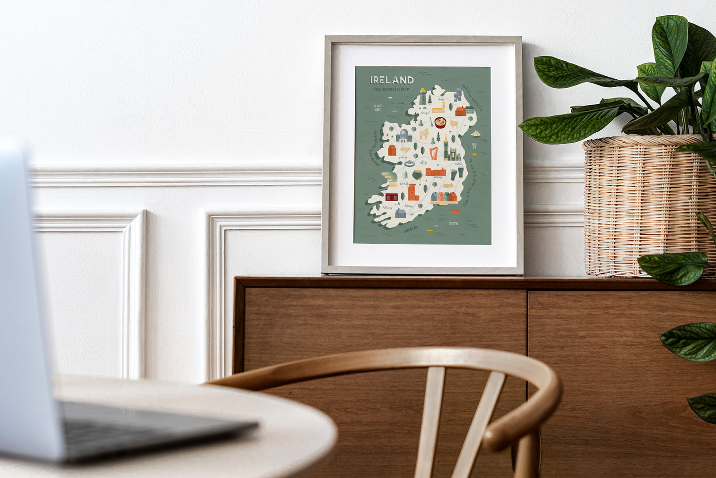 Ireland Map Art Print / Ireland Travel Poster Design / European Art / Map Wall Art Print / Gift for Travelers / Wall Decor